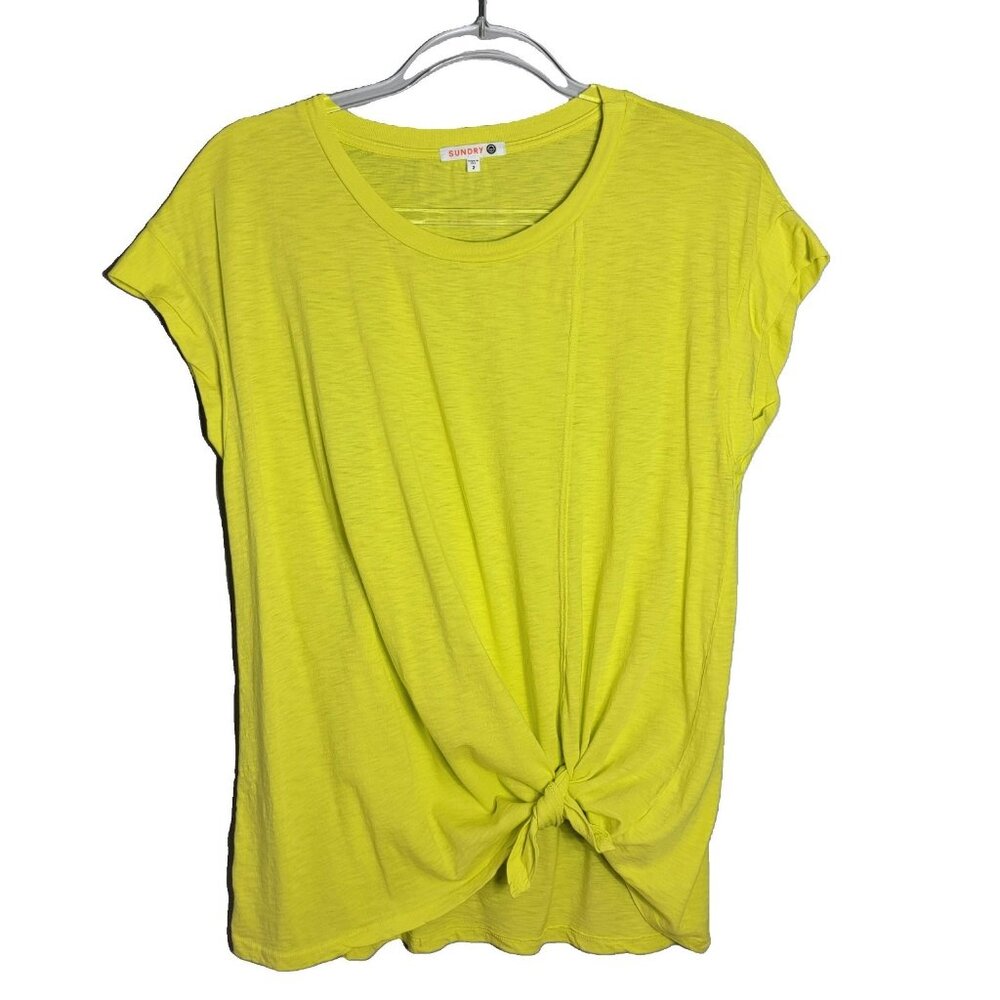 Sundry Pima Cotton Yellow Tie Font Top Size 2 Medium 8-10 Short Sleeve Soft
